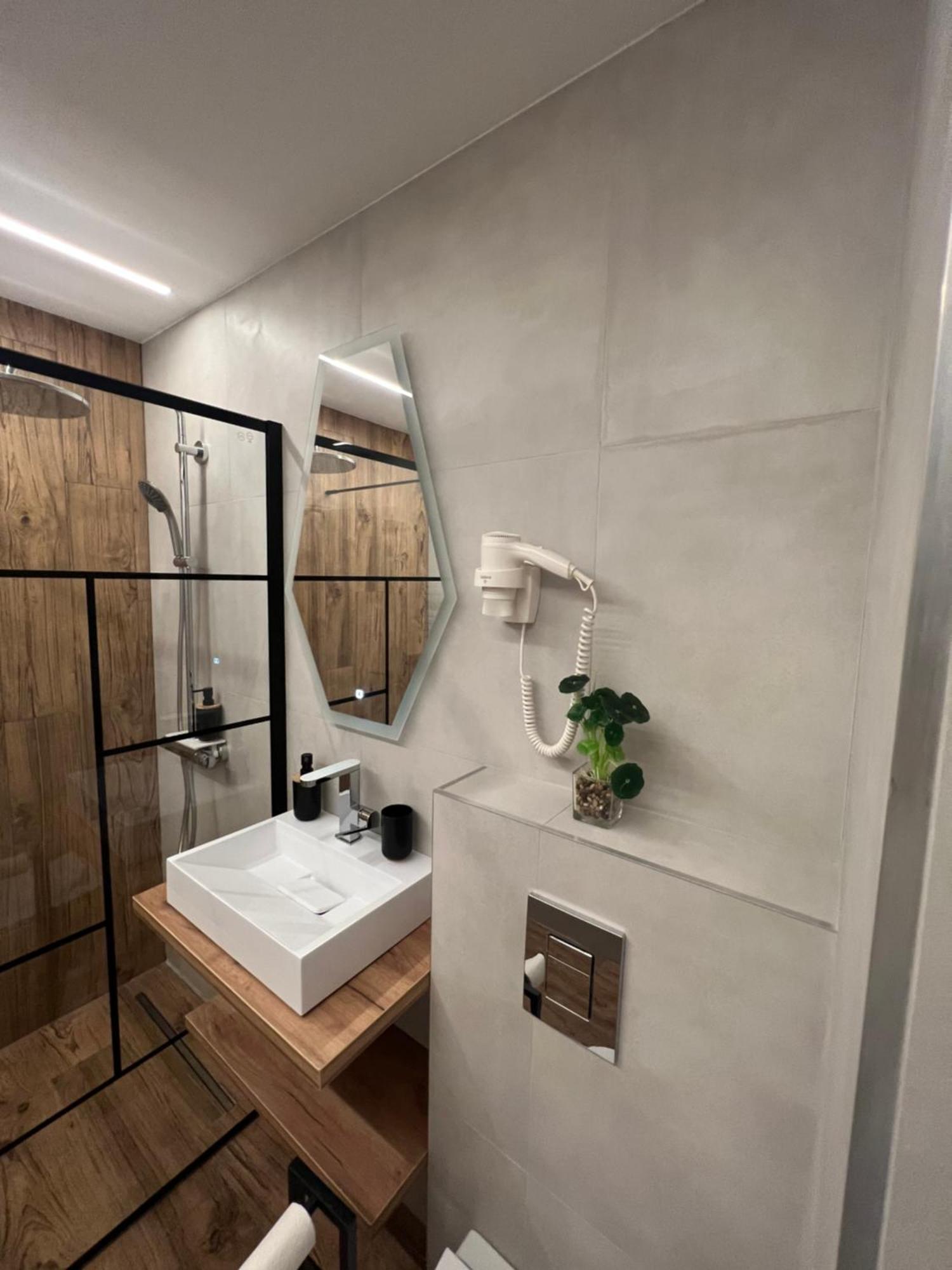 Modern Premium Apartment 1 Търговище Екстериор снимка